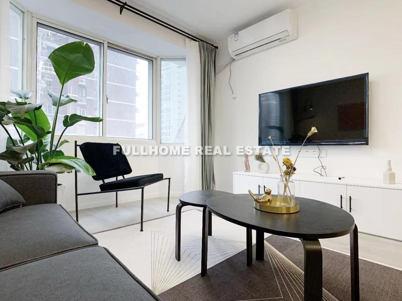 Same compound: Zheng Ning Compound, 1 bedrooms in Shanghai