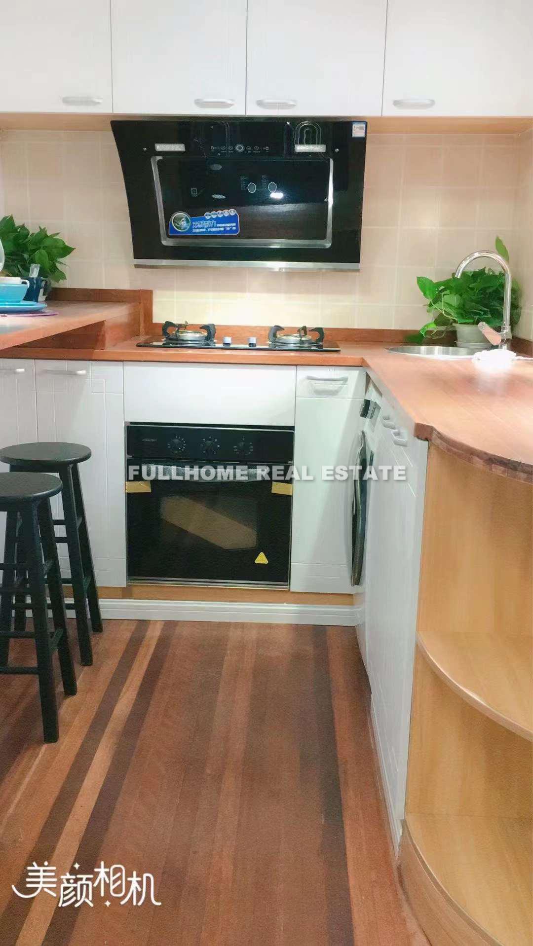 Lane 1-400 Julu Road Old House	 - Interior view 7, Shanghai rental property