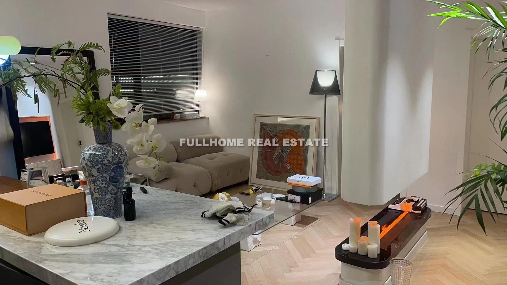 Zhaofeng Garden - 2 bedroom apartment in Shanghai, Zhongshan Park, Downtown