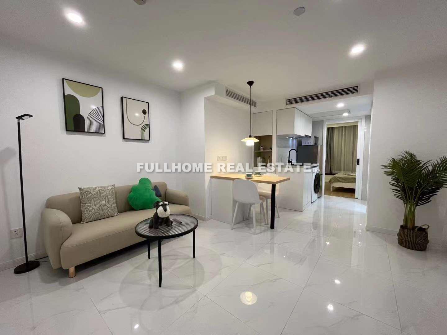 Same compound: Junhao international, 1 bedrooms in Shanghai