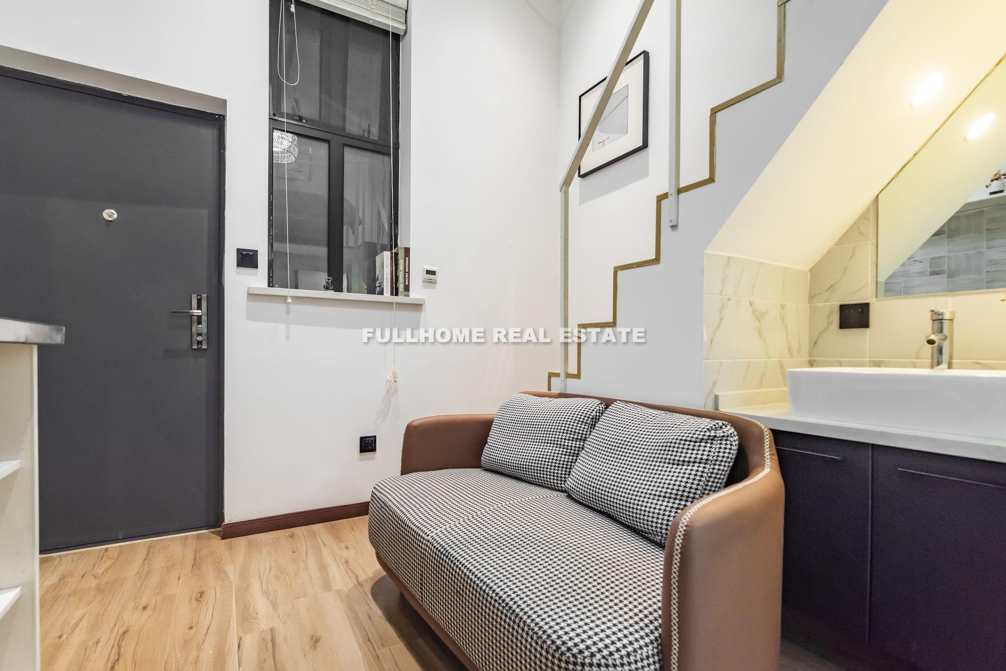 Same compound: Wang Jia Sha Garden, 1 bedrooms in Shanghai