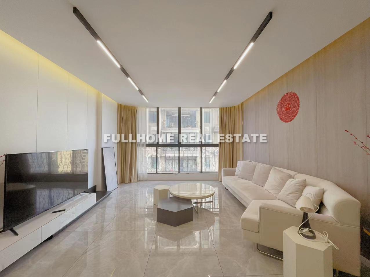 Minghua Mansion - 3 bedroom apartment in Shanghai, Downtown, Downtown