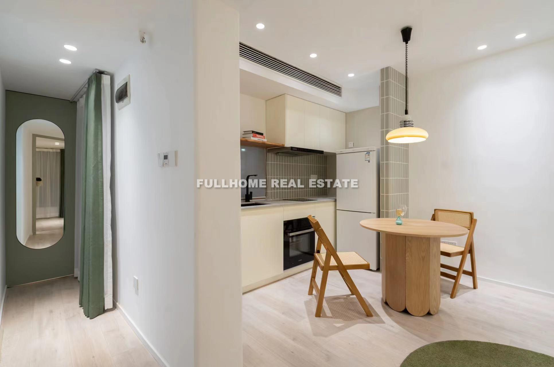 Lane 1-1000 Weihai Road Old House - Interior view 7, Shanghai rental property