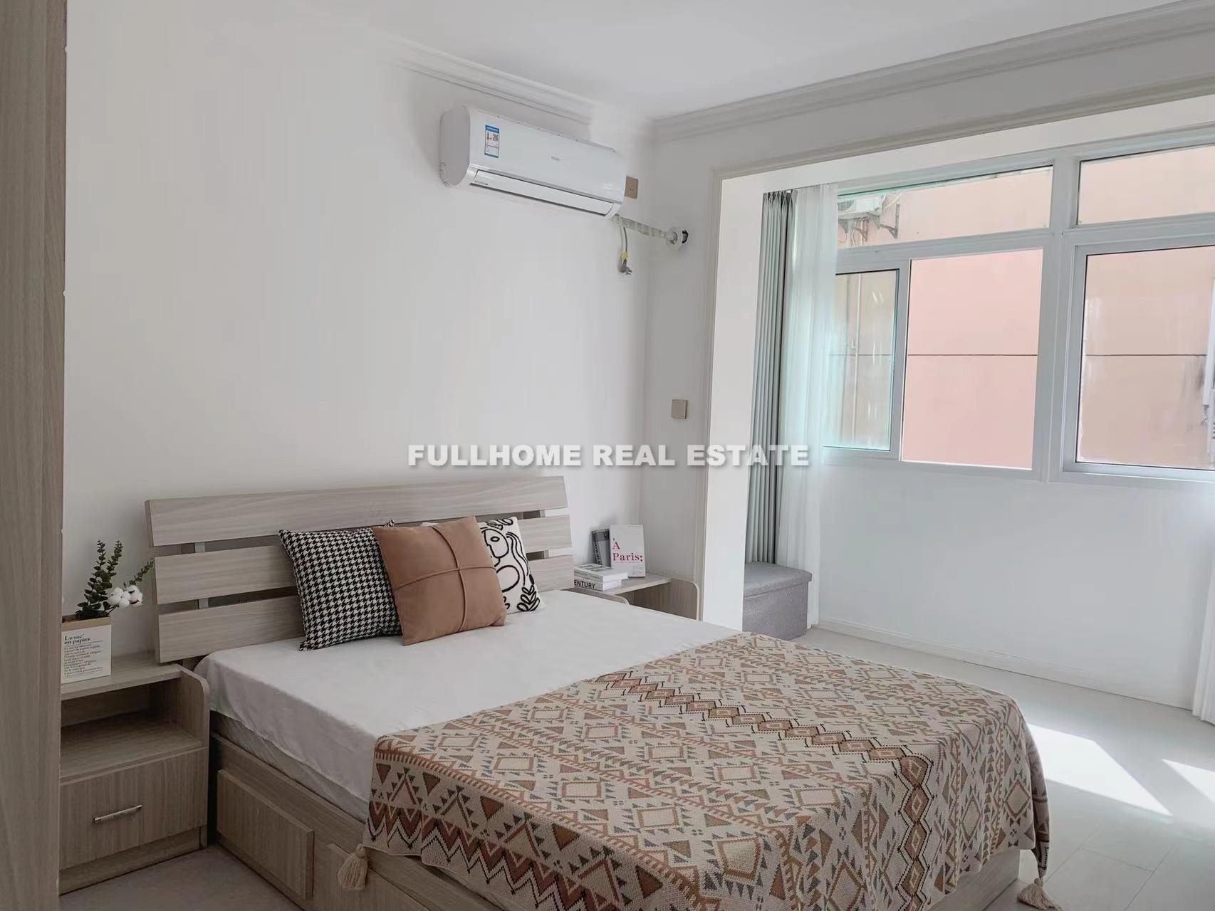 Lane 1-1000 North Shanxi Road Old House - Interior view 4, Shanghai rental property