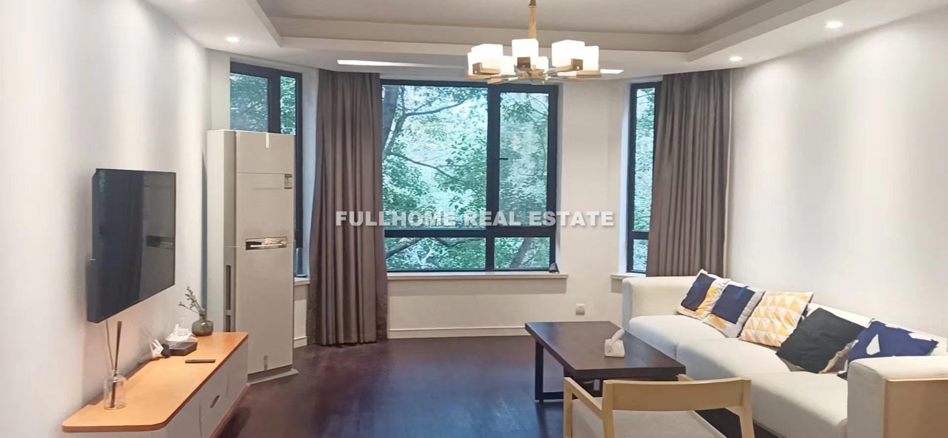 Yong Ye Apartment - 3 bedroom apartment in Shanghai, Xintiandi, Downtown