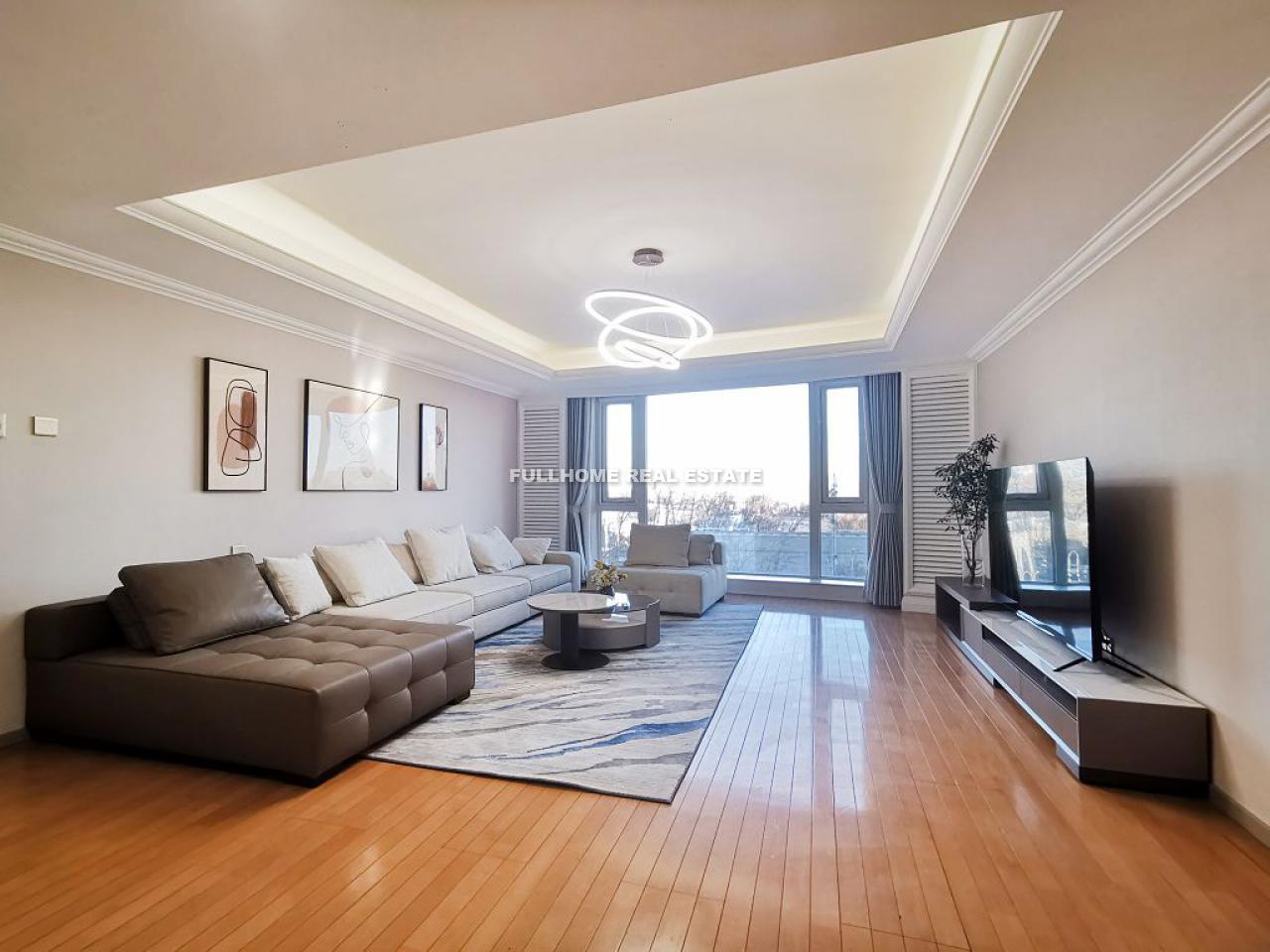 Palm Springs - 3 bedroom apartment in Beijing, Chaoyang Park