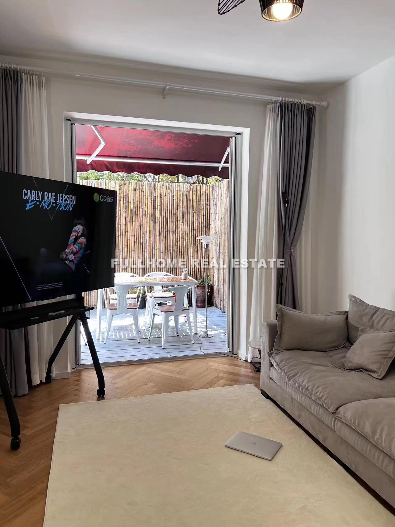 Lane 1501-2500 Middle Huaihai Road Old House	 - Interior view 2, Shanghai rental property