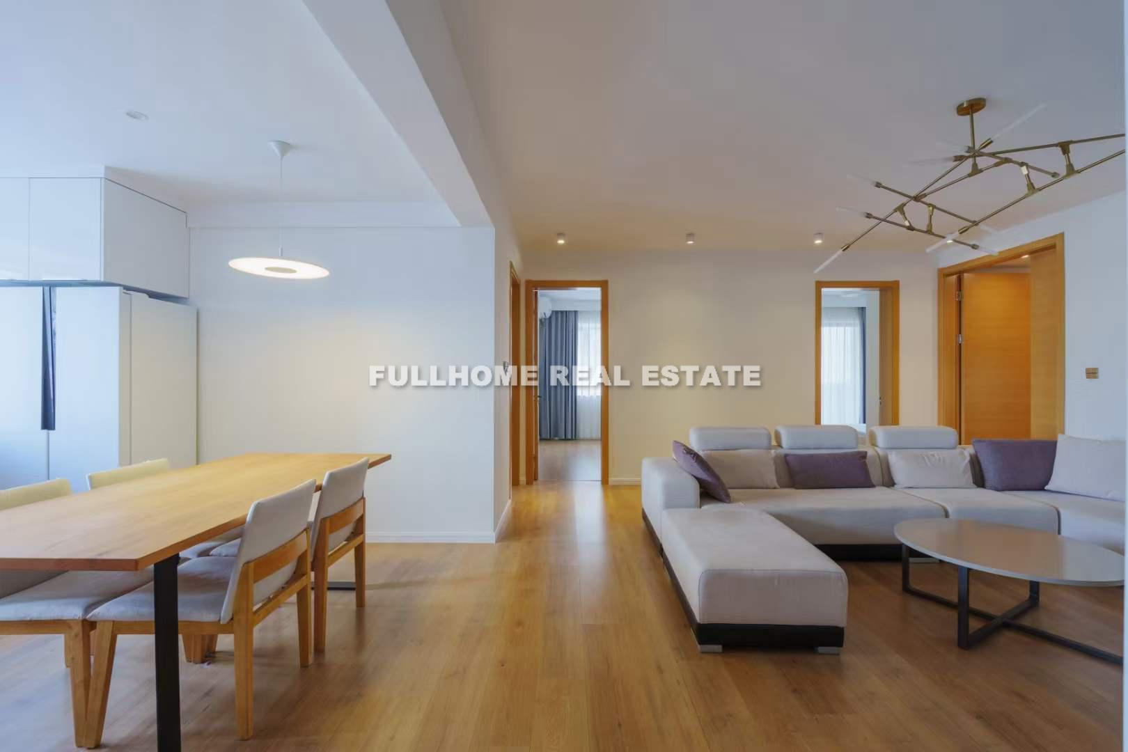 Wu Tai Apartment - 3 bedroom apartment in Shanghai, Downtown, Downtown