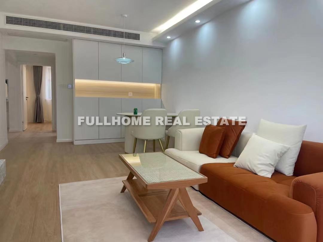 Same compound: Nanshan Building, 1 bedrooms in Shanghai
