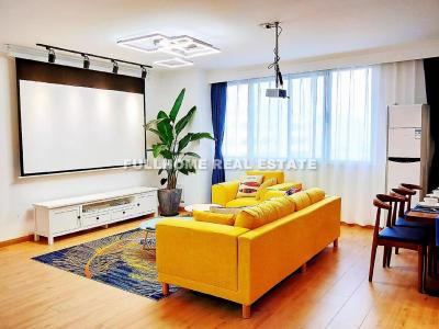 Same compound: Yan Dang Building, 3 bedrooms in Shanghai