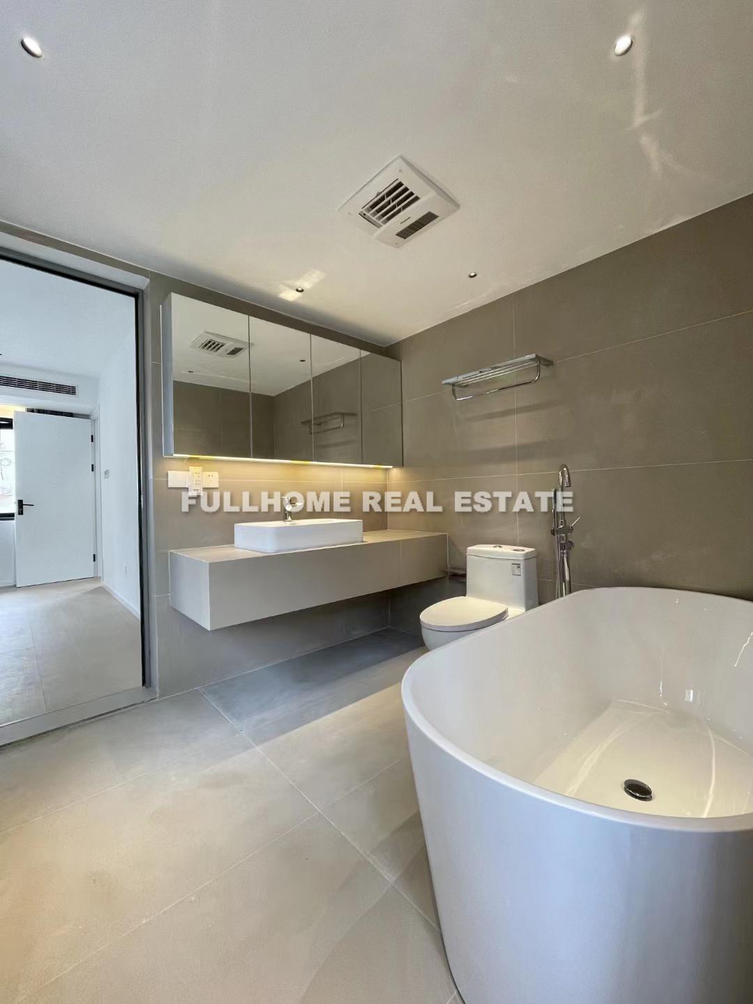 Lane 1-1000 South Shanxi Road Old House - Interior view 6, Shanghai rental property