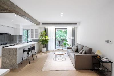 Same compound: Jia Shan Apartment, 4 bedrooms in Shanghai