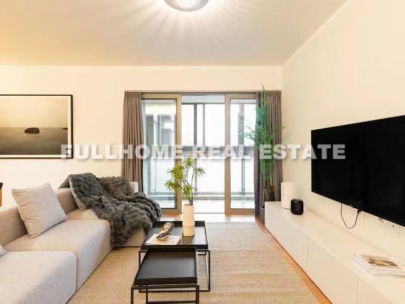 Novel Century - 3 bedroom apartment in Shanghai, Xujiahui, Downtown