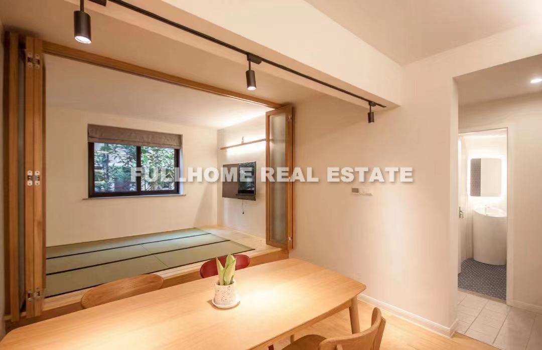 Lane 500-1000 Julu Road Old House	 - Interior view 5, Shanghai rental property