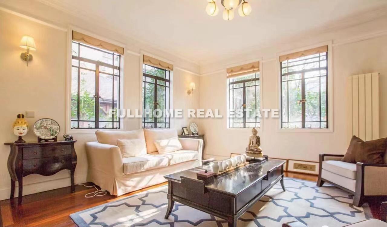 Lane 501-1000 Middle Huaihai Road Old House - 5 bedroom apartment in Shanghai, Downtown, Downtown