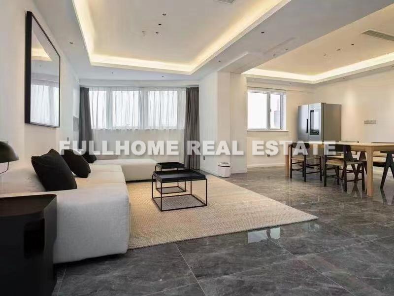 Oriental Manhattan - 2 bedroom apartment in Shanghai, Xujiahui, Downtown