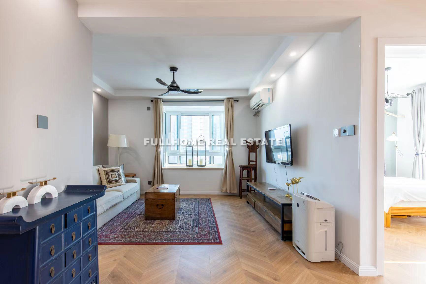 First Block - 2 bedroom apartment in Shanghai, Jing An, Downtown