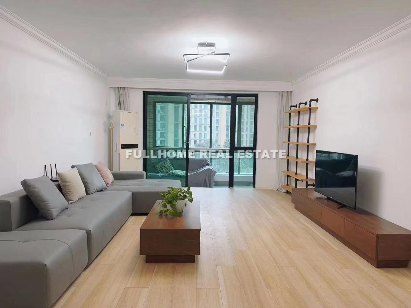 Regents Park - 3 bedroom apartment in Shanghai, Zhongshan Park, Downtown