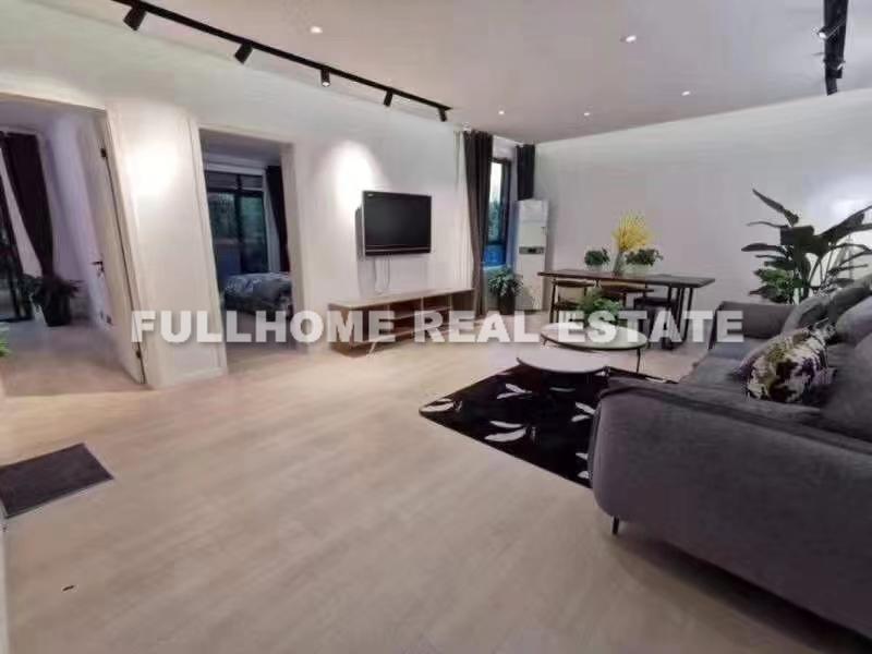 Same compound: Li Zhi Apartment, 2 bedrooms in Shanghai