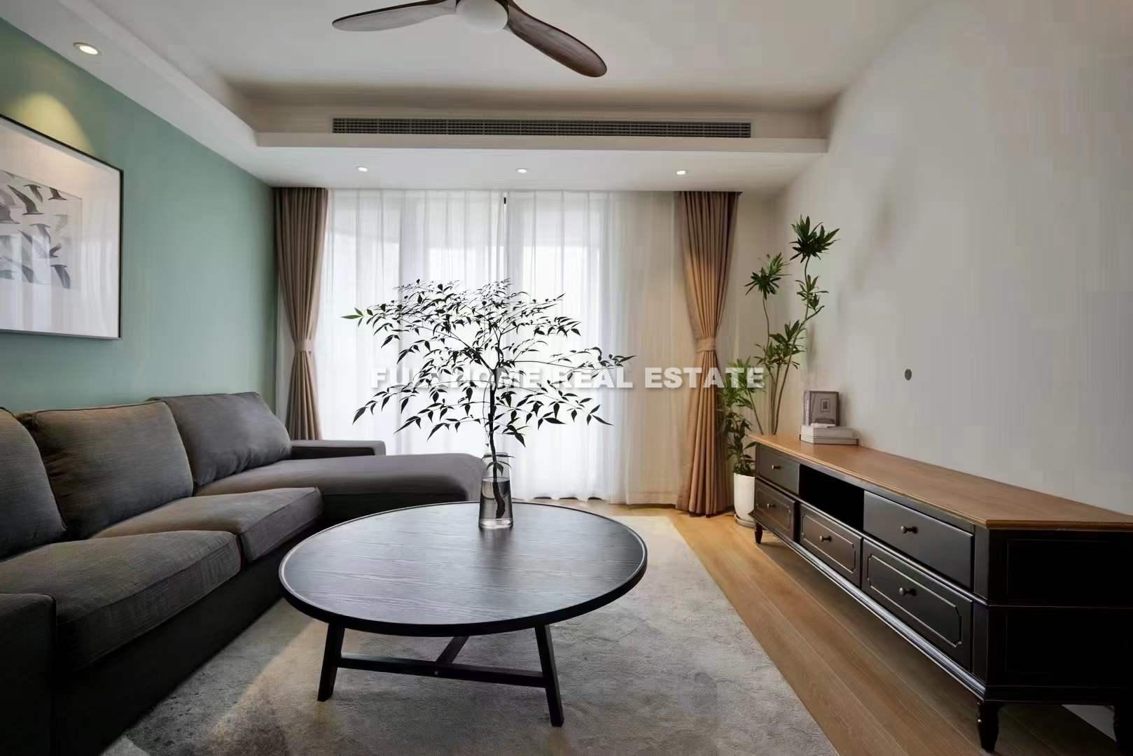 Fuxin Garden - 3 bedroom apartment in Shanghai, Xintiandi, Downtown