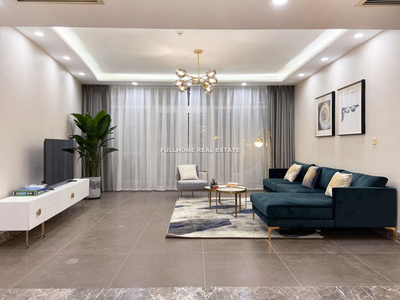 Similar property: Upper East Side, 3 bedrooms, 270 sqm in Beijing