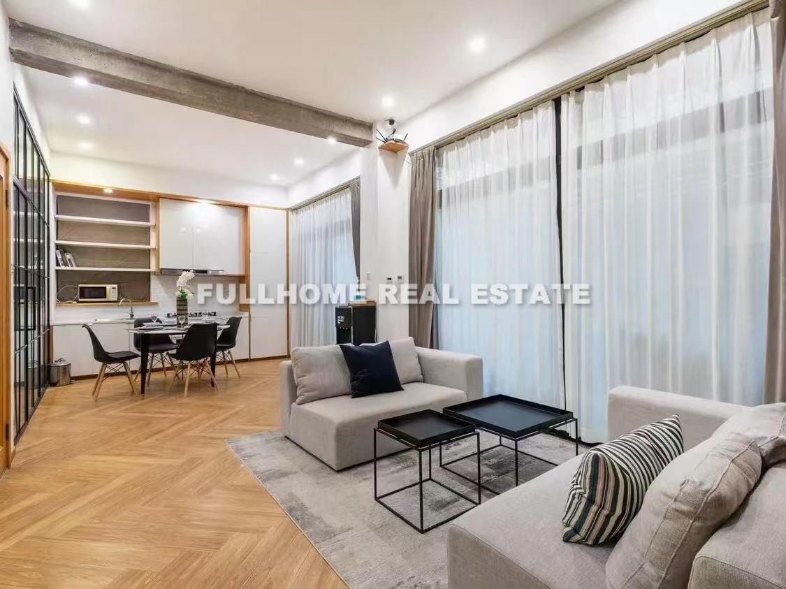 Lane 1-300 Yongjia Road Old House  - 2 bedroom apartment in Shanghai, Xintiandi, Downtown