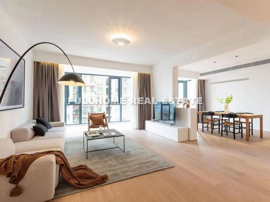 Champs Elysees in Pudong - 3 bedroom apartment in Shanghai, Lujiazui, Pudong