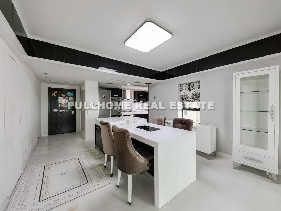 Ambassy Court - Interior view 2, Shanghai rental property