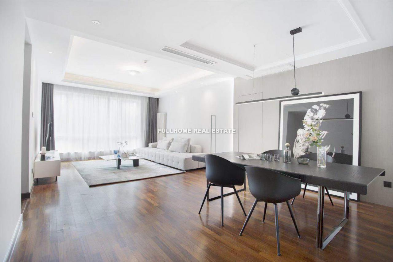 Similar property: Central Park, 4 bedrooms, 246 sqm in Beijing