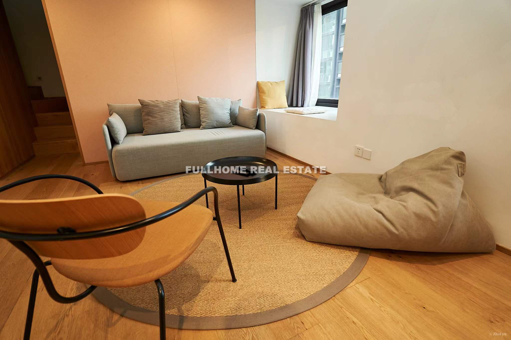 Similar property: The Bridge House, 1 bedrooms, 75 sqm in Shanghai