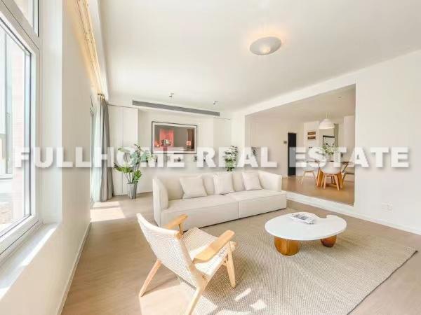 Jing An Garden View - 3 bedroom apartment in Shanghai, Jing An, Downtown