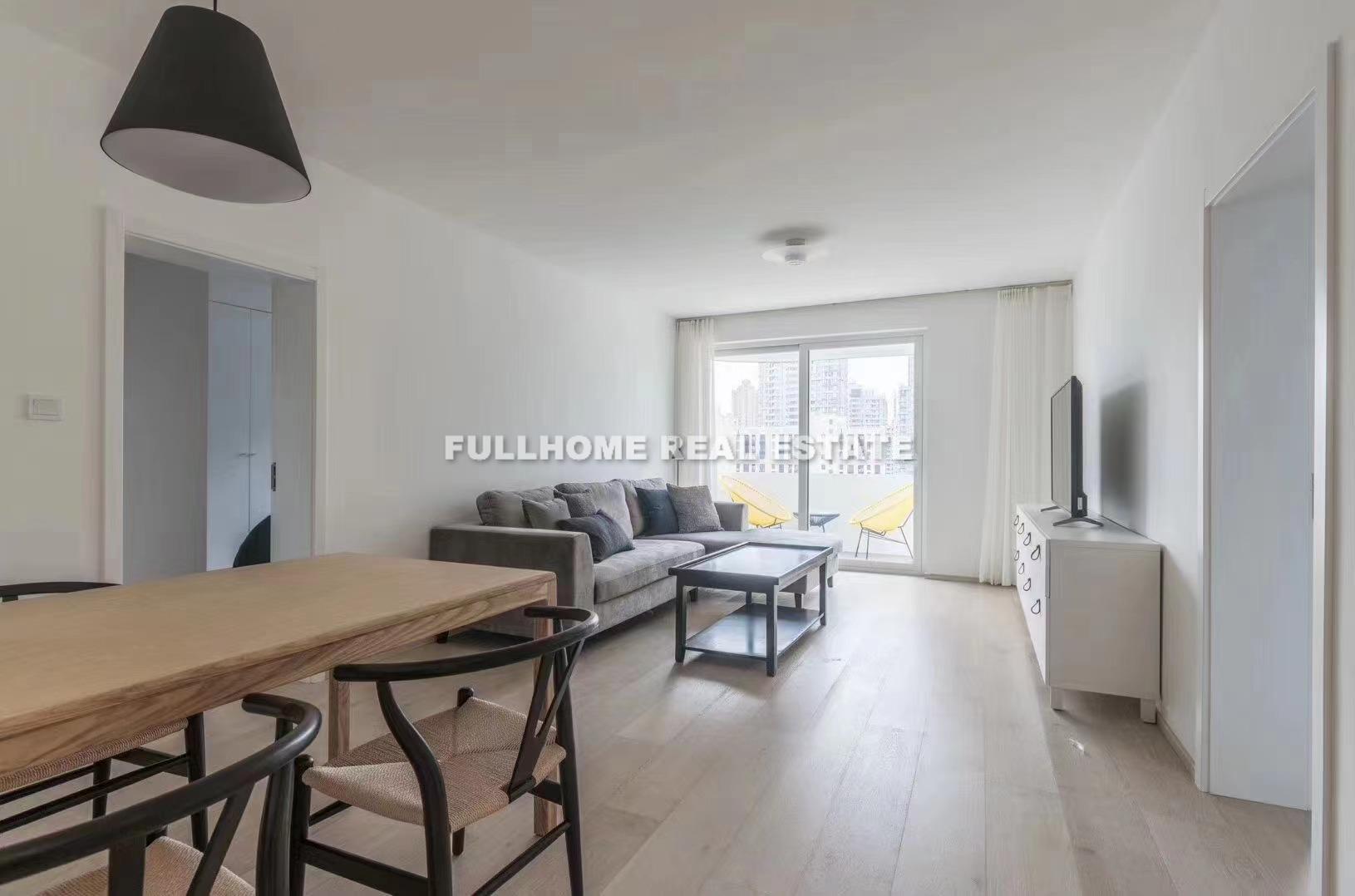 Same compound: Fuxin Garden, 3 bedrooms in Shanghai