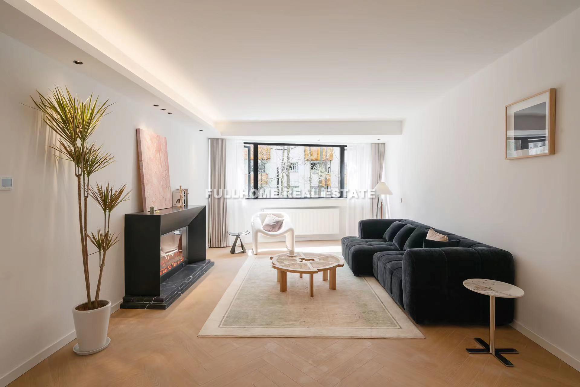 Ruinan Garden - 3 bedroom apartment in Shanghai, Xujiahui, Downtown