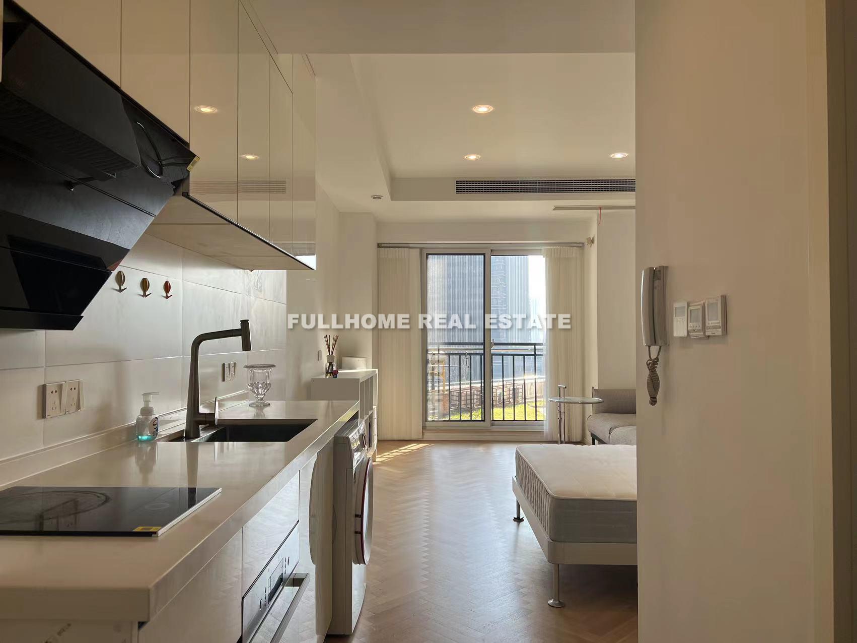 Tong Ji Garden - 1 bedroom apartment in Shanghai, Jing An, Downtown
