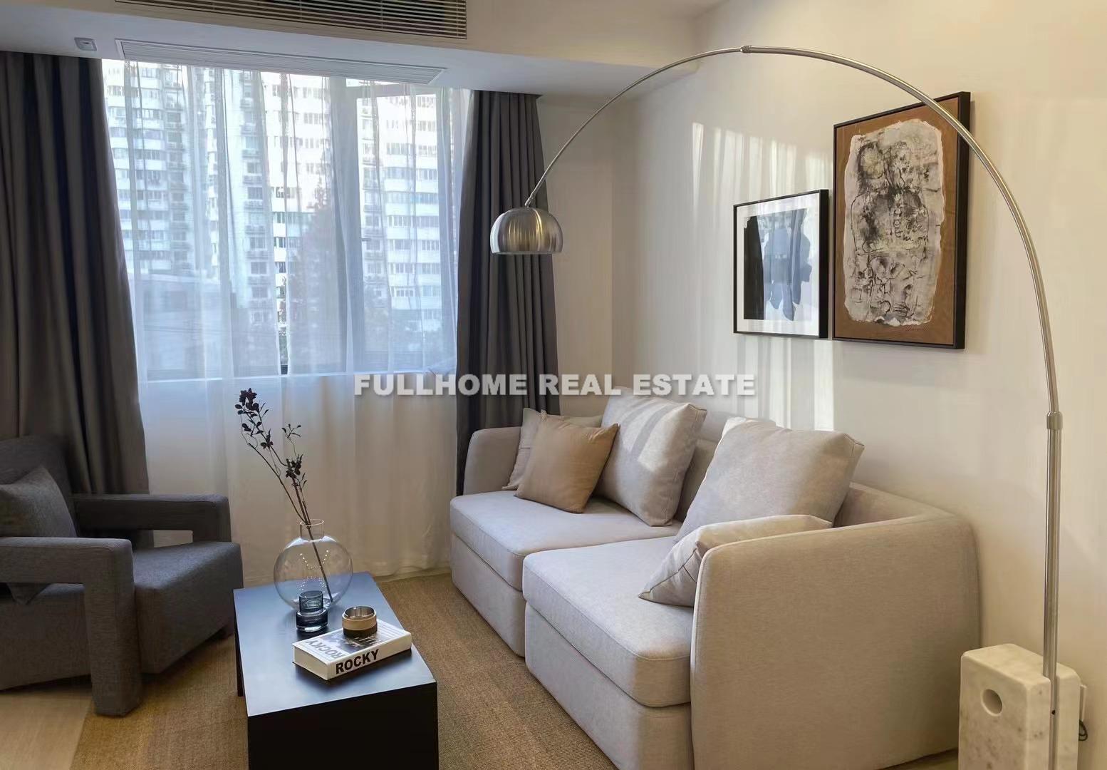 Yude Apartment - 2 bedroom apartment in Shanghai, Xujiahui, Downtown
