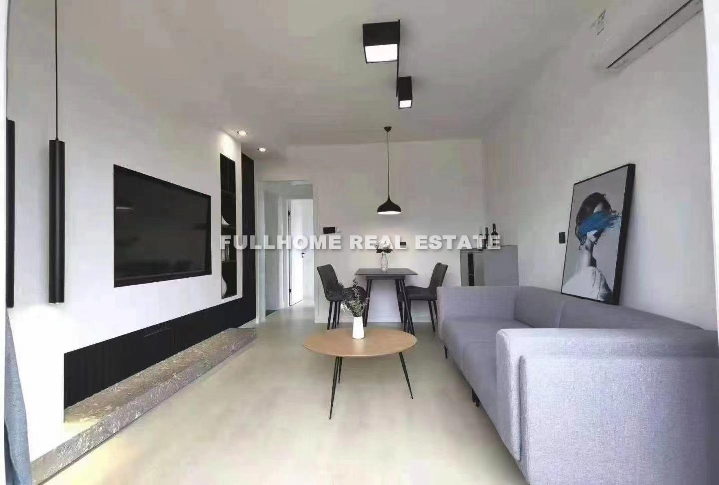 Lane 200-500 Zhenning Road Old House - 1 bedroom apartment in Shanghai, Jing An, Downtown