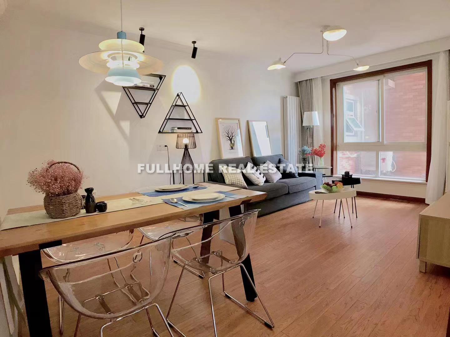 Silver Garden - 2 bedroom apartment in Shanghai, Jing An, Downtown