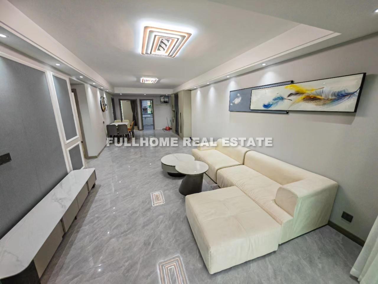 Luwan Dushi Garden - 3 bedroom apartment in Shanghai, Downtown, Downtown