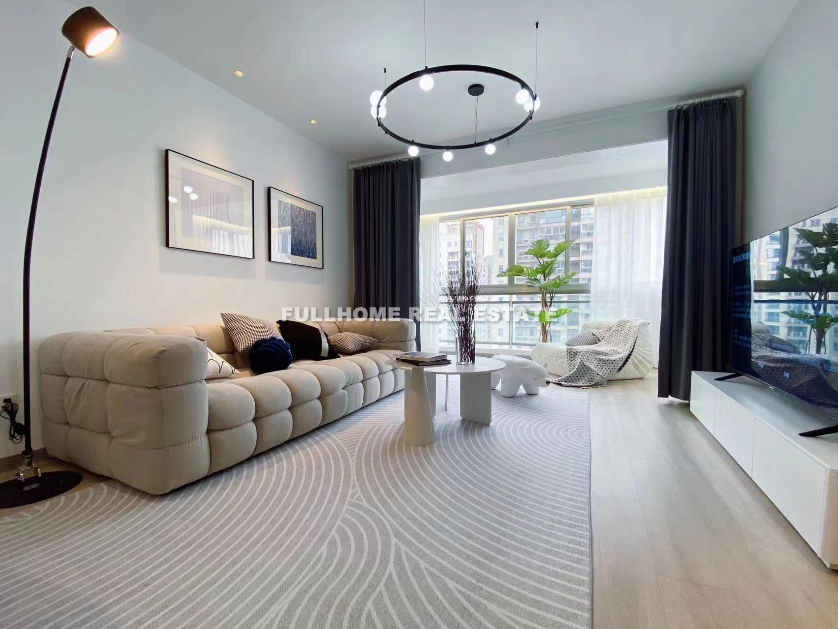 Yanlord Town - 2 bedroom apartment in Shanghai, Century Park and Lianyang, Pudong