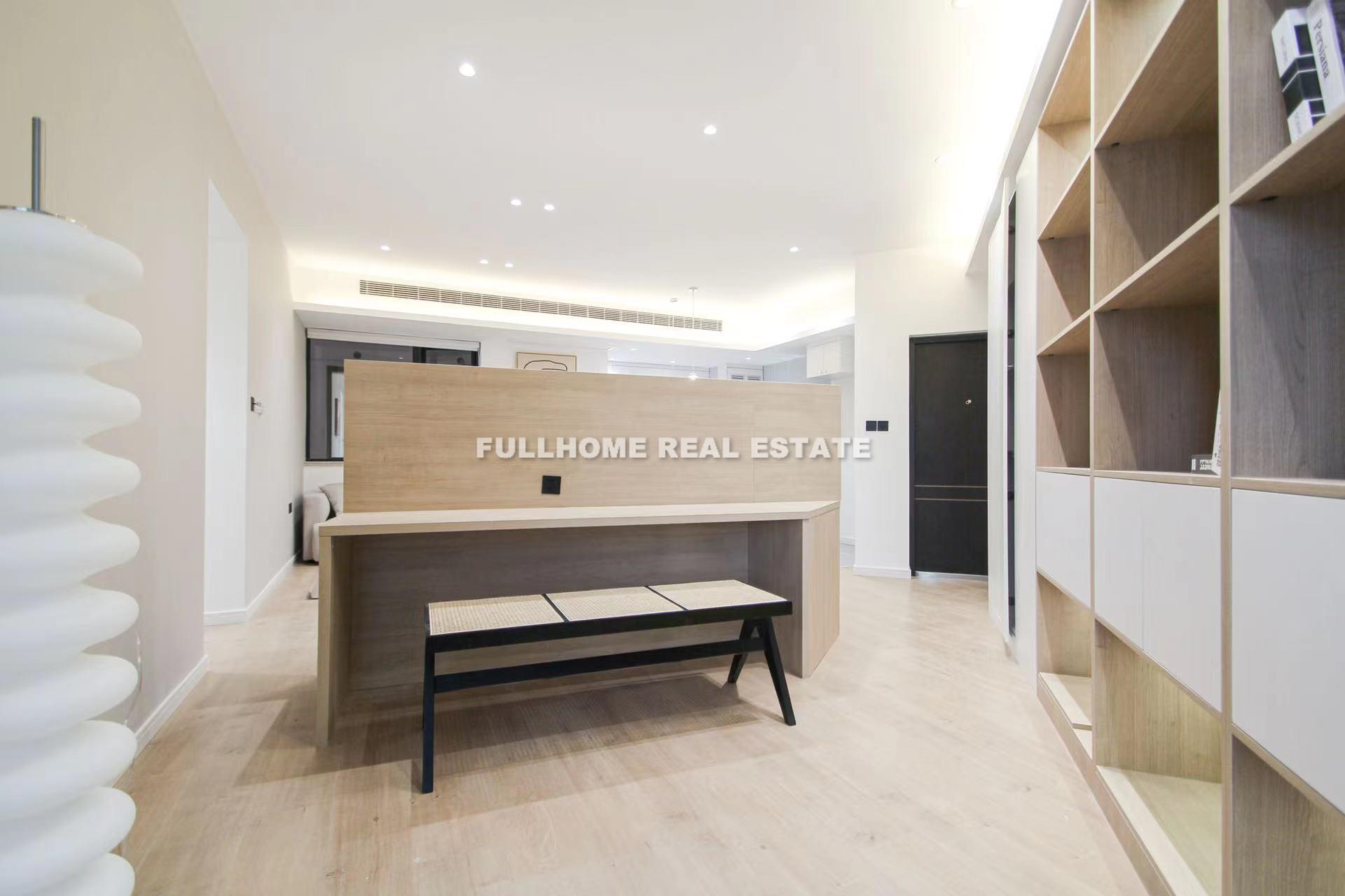 Jiahui Plaza - Interior view 2, Shanghai rental property