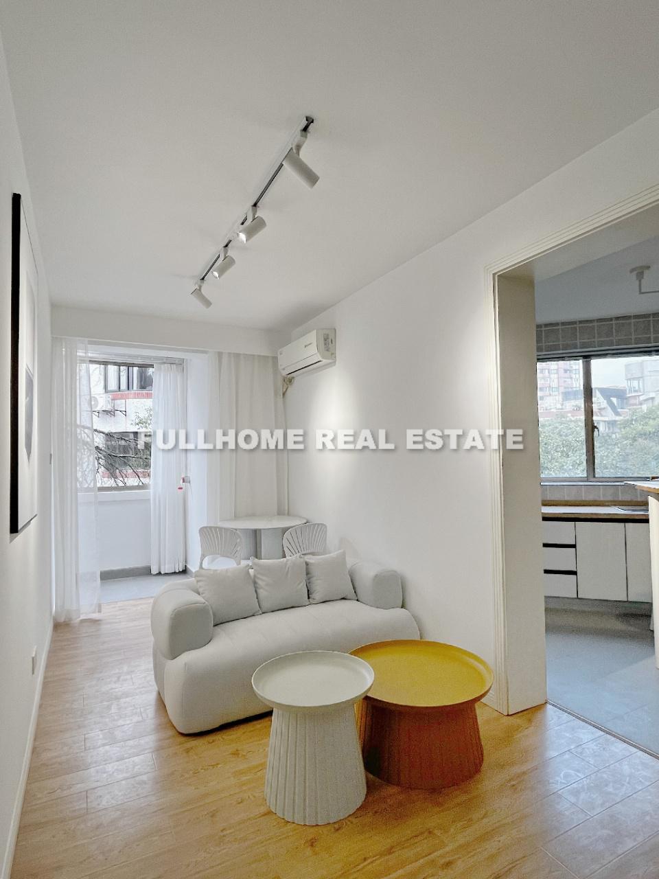 Baoshi Apartment - 1 bedroom apartment in Shanghai, Downtown, Downtown