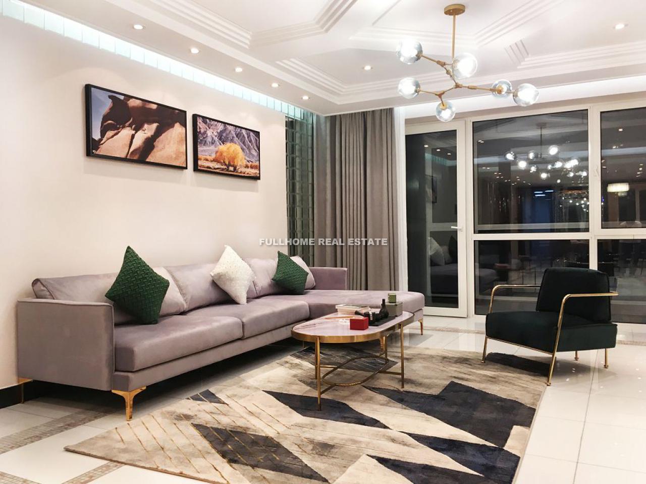Phoenix City - 3 bedroom apartment in Beijing, Lufthansa