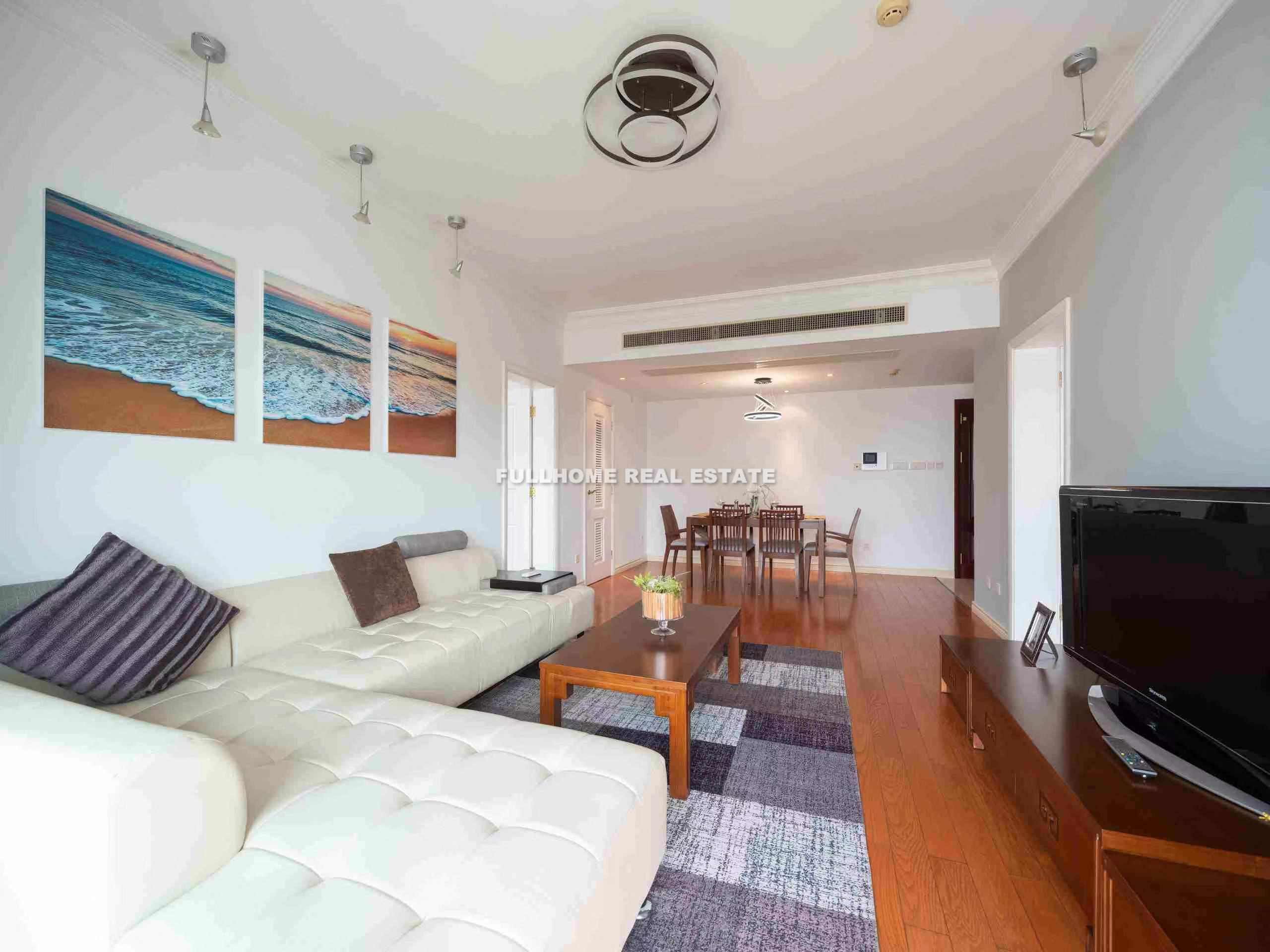 Skyline Mansion - 2 bedroom apartment in Shanghai, Lujiazui, Pudong