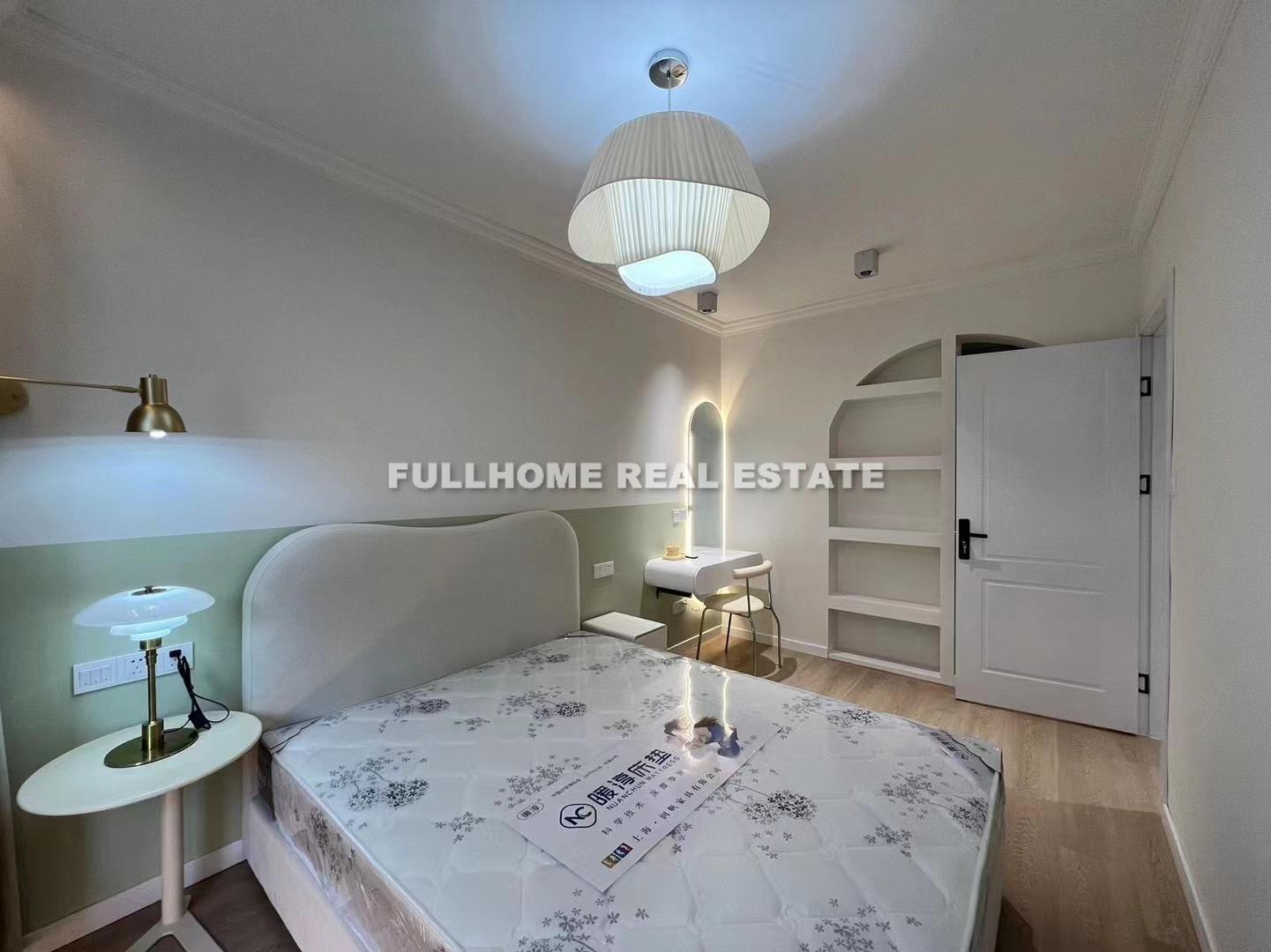 Zhong Yuan Liang Wan Cheng - Interior view 3, Shanghai rental property