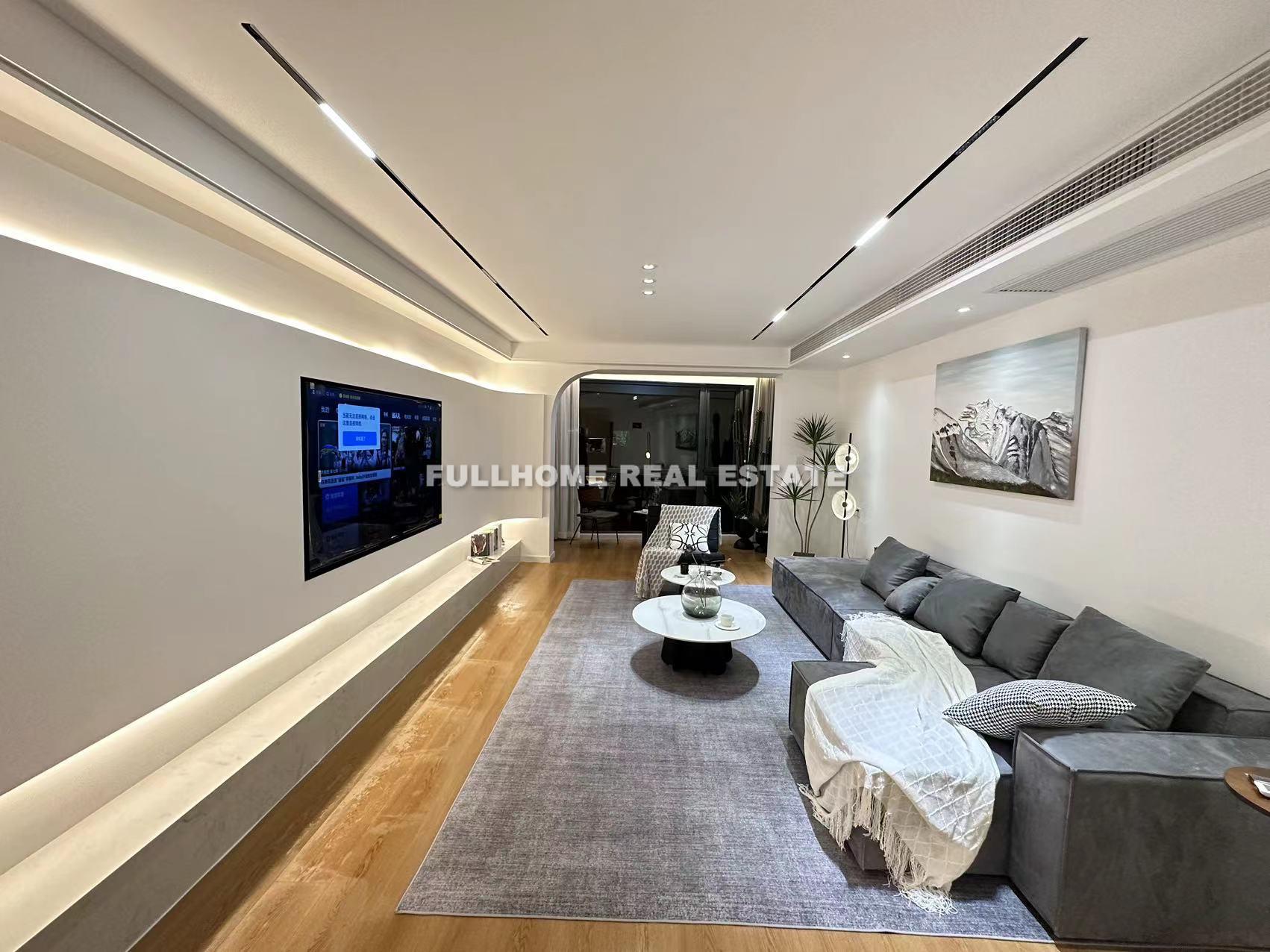 Mingmen Bingjiang Garden - 3 bedroom apartment in Shanghai, Downtown, Downtown
