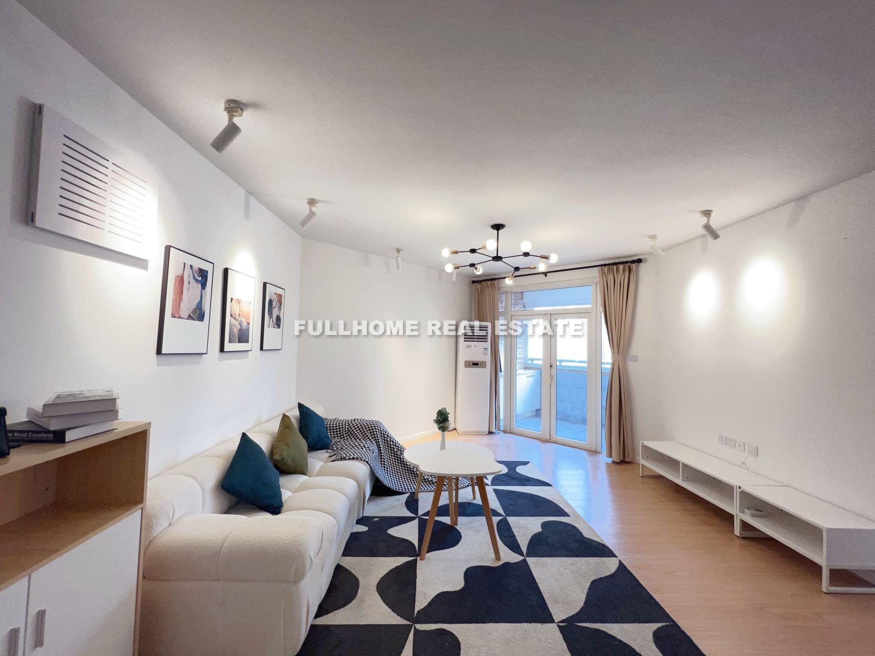 Zhonghui Apartment - 2 bedroom apartment in Shanghai, FFC, Downtown