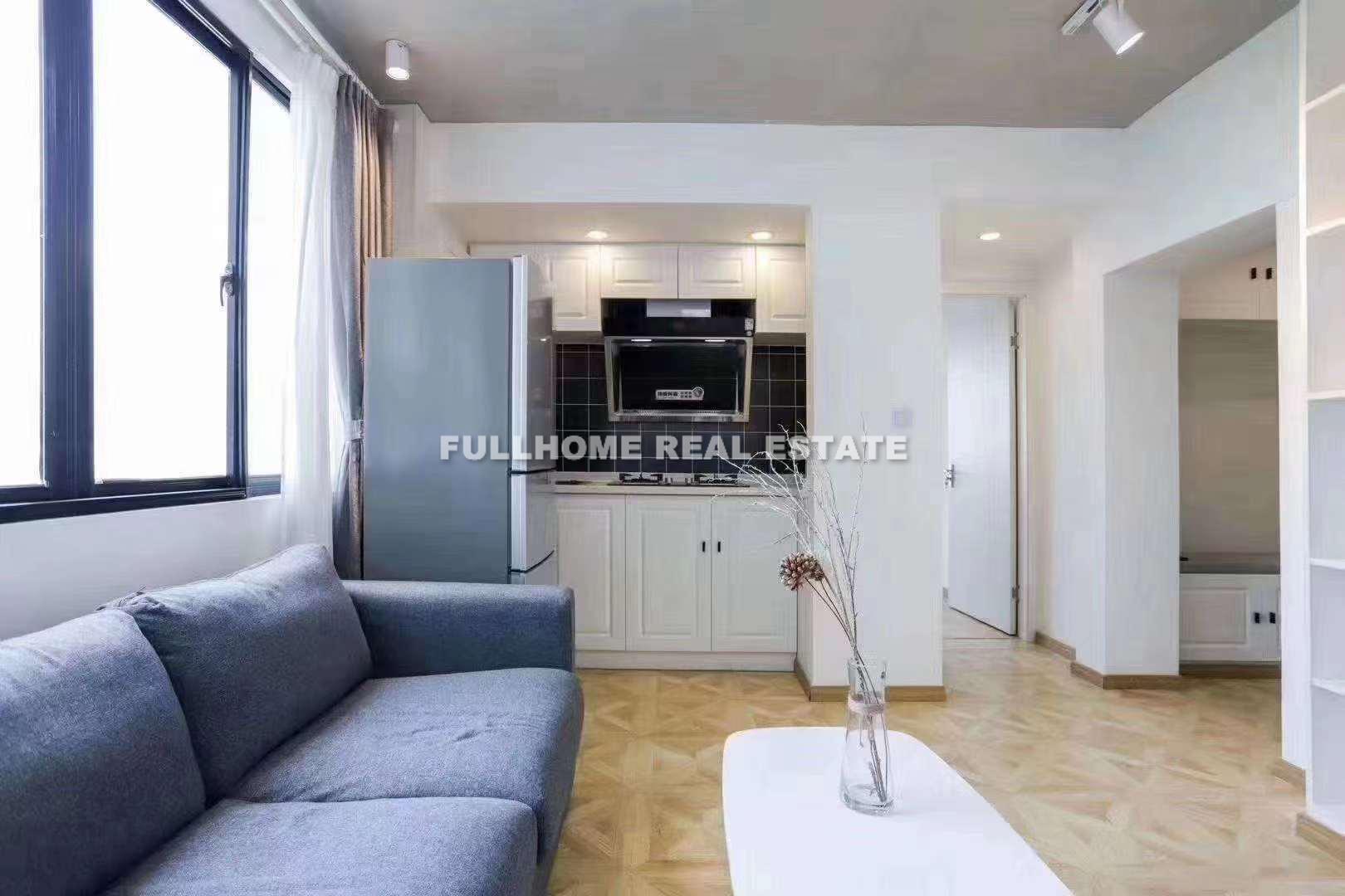 Same compound: Bai Le Men, 1 bedrooms in Shanghai