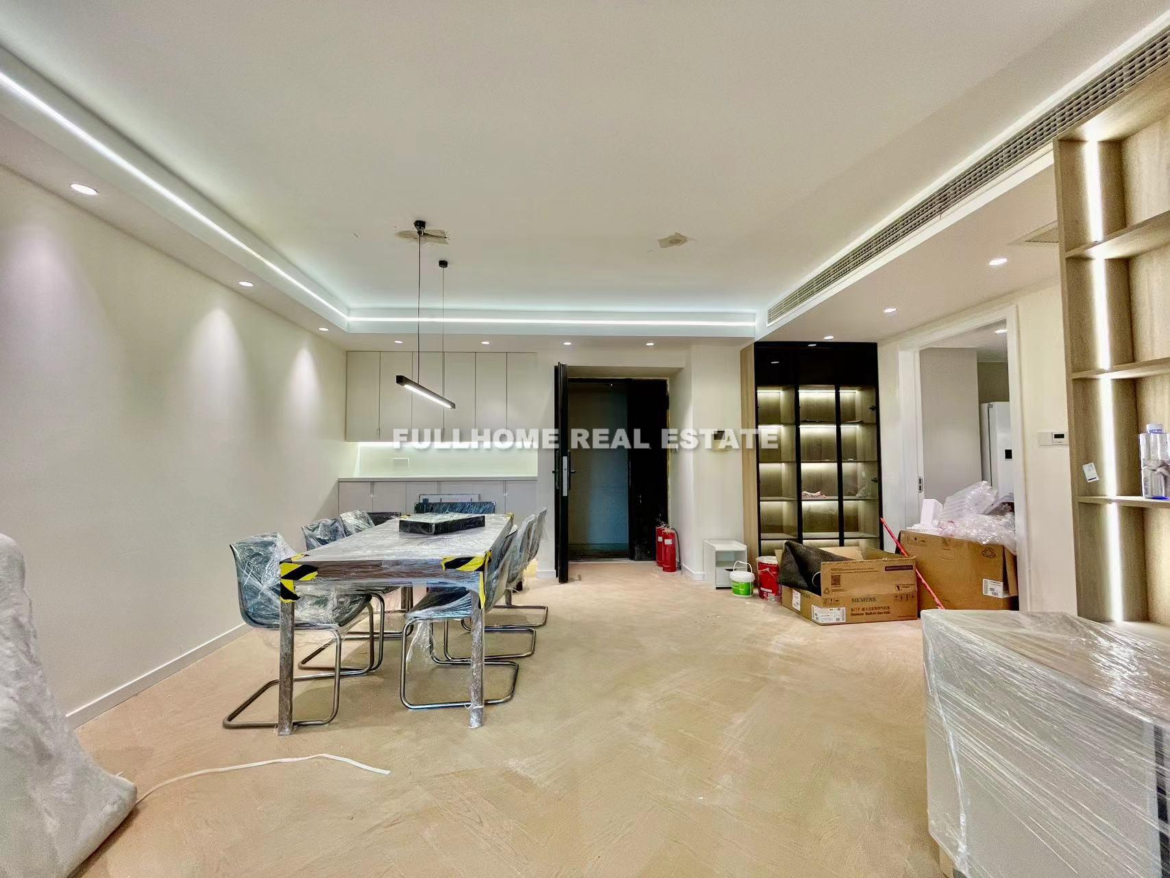 8 Park Avenue - 3 bedroom apartment in Shanghai, Jing An, Downtown