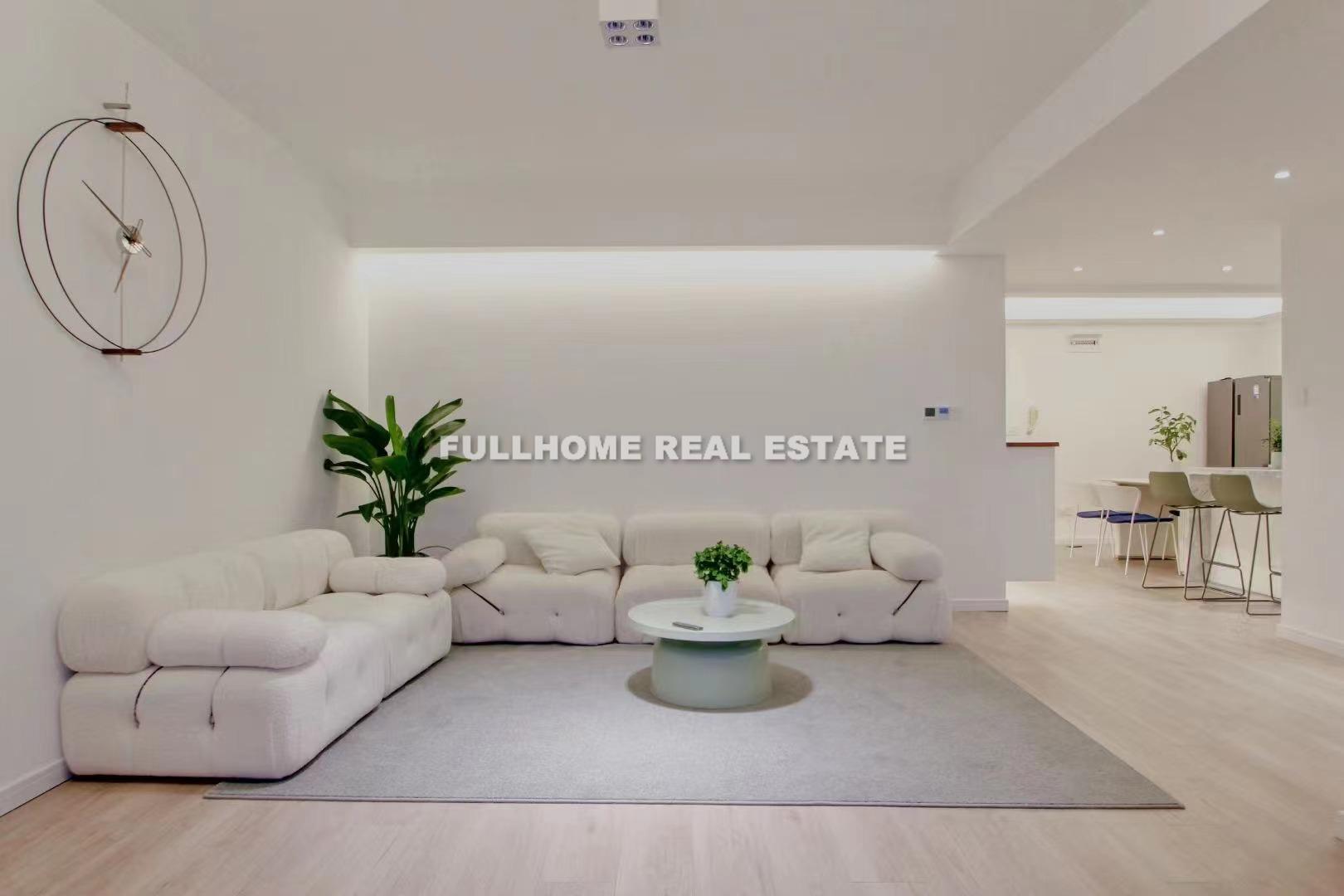 Zhaofeng Garden - 3 bedroom apartment in Shanghai, Zhongshan Park, Downtown