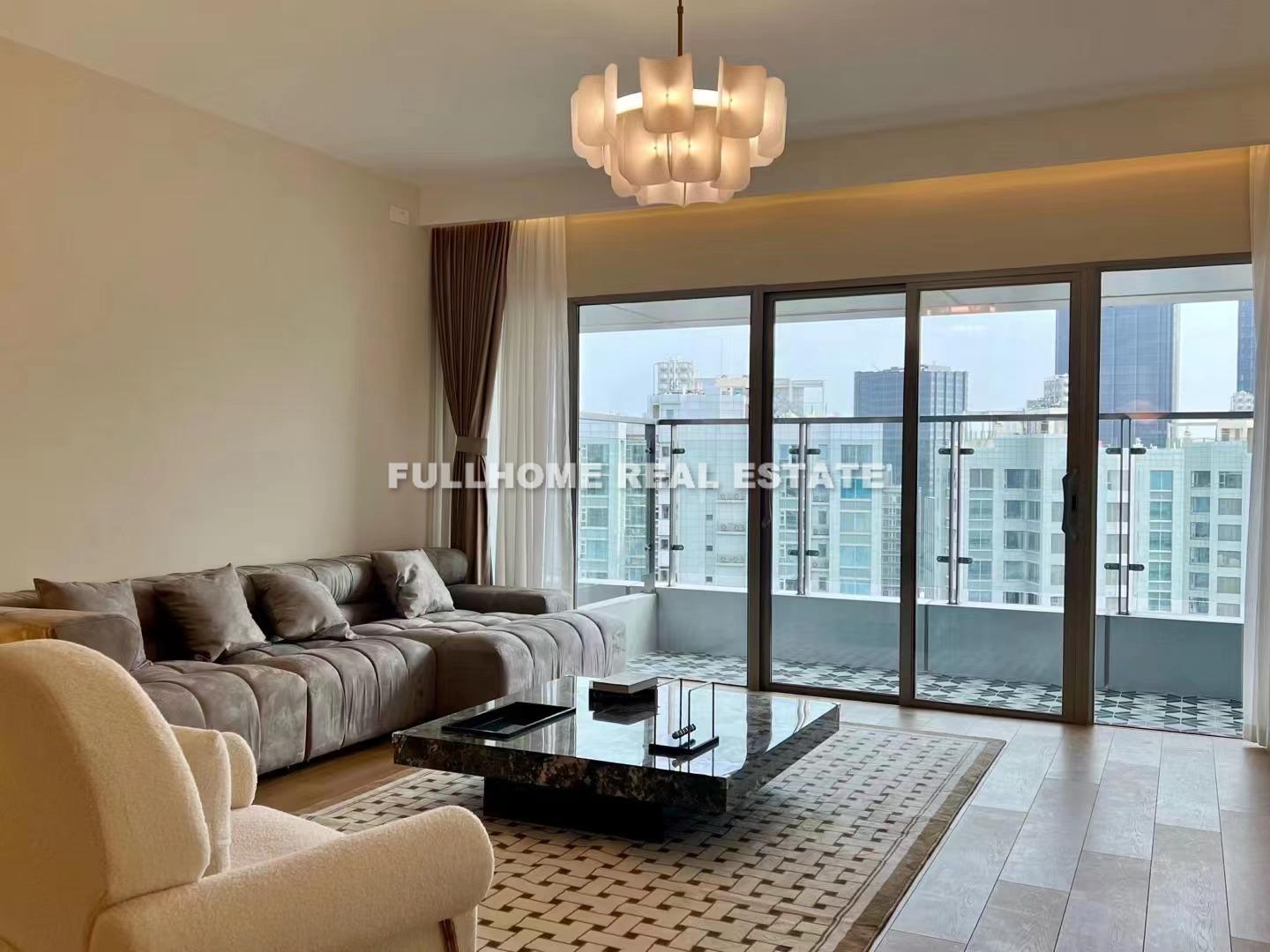 Similar property: Gao Shang Ling Yu, 5 bedrooms, 230 sqm in Shanghai